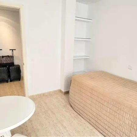 Apartman Two Bedroom With Wifi *
